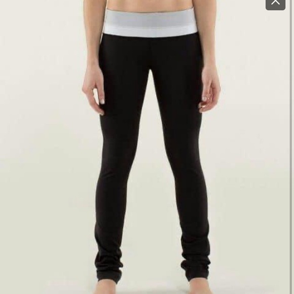 Lululemon Skinny Groove Pants size 6